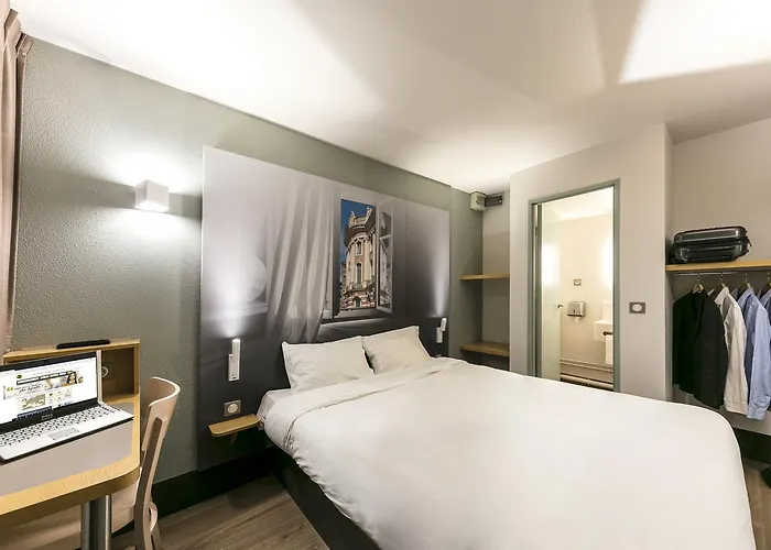 B&B Hotel Toulouse Cite De L'Espace Mouchotte